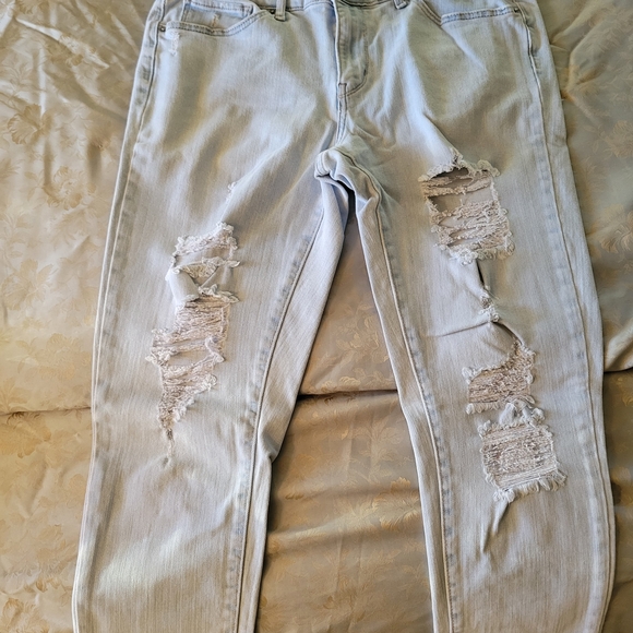 Levi's Women Skinny Jeans - White and Light Blue - Picture 3 of 10
